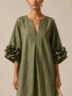 Vestido Midi Verde Oliva con Escote en V y Mangas Florales Extravagantes